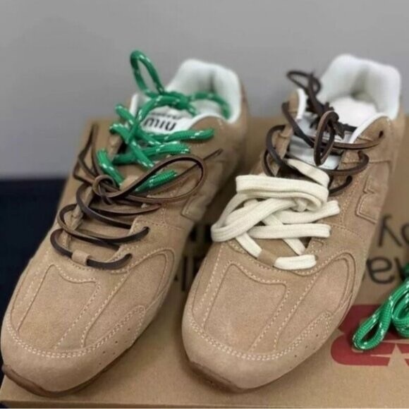 NWB Miu Miu x New Balance 530 SL Sneakers - Picture 4 of 6